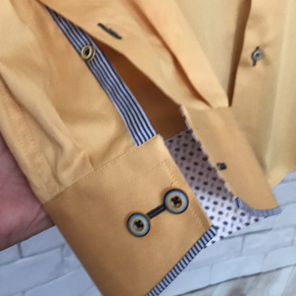 Men’s Avenue 21 men’s gold button down shirt. NWT - Picture 3 of 10